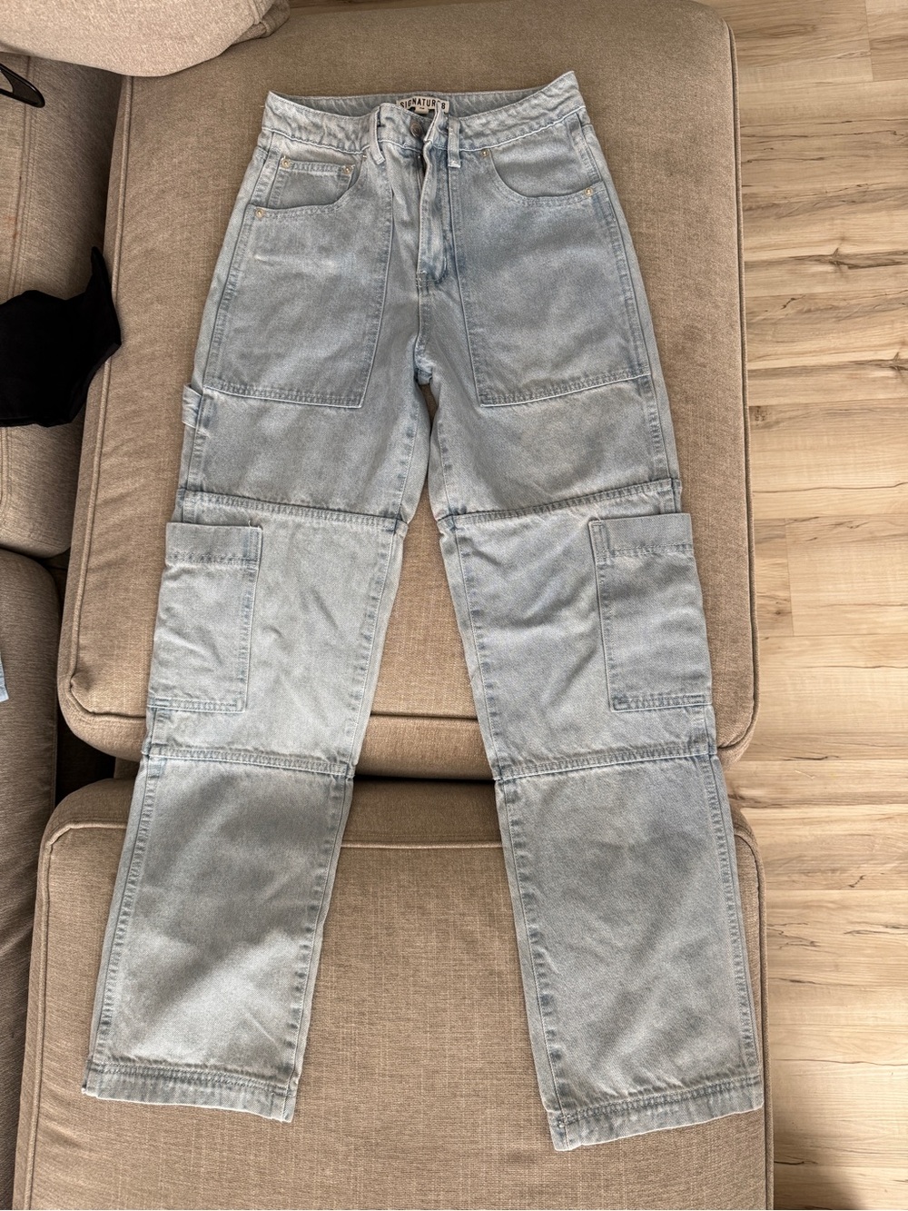 Signature8 Light Blue Denim Jeans